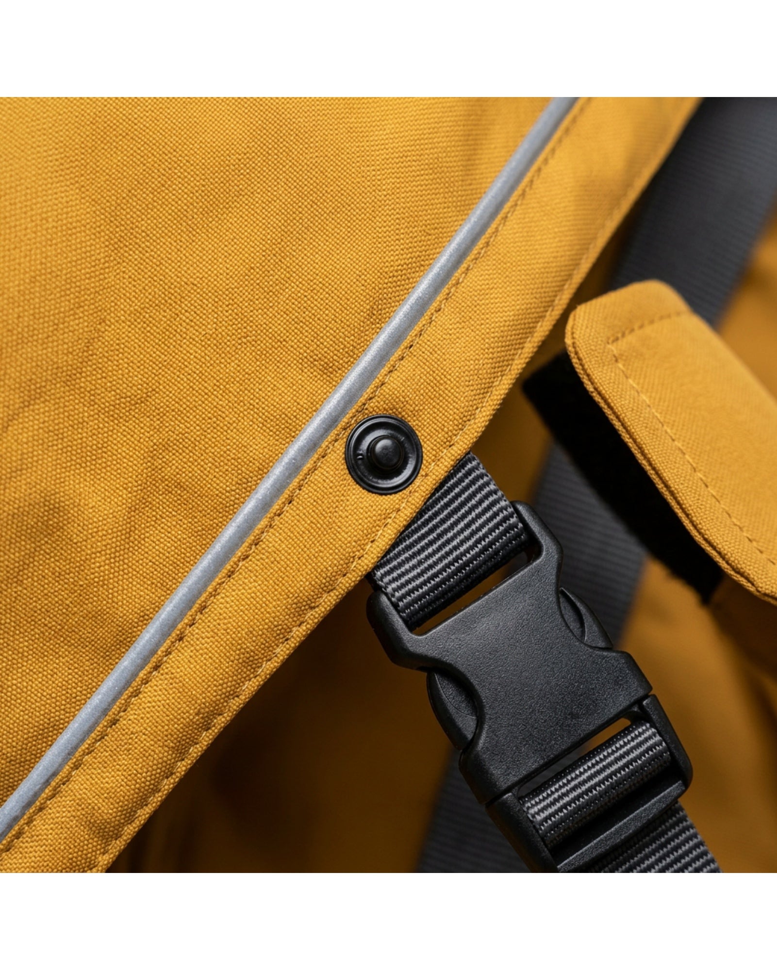 Rdwxg Hooded Pet Raincoat Large Mustard Reflective Trim - Detail view
